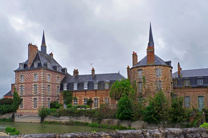 Château de Bellegarde, France